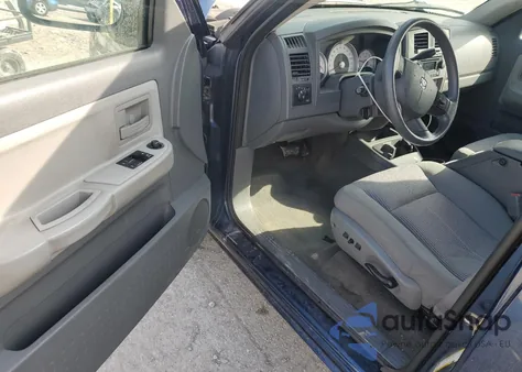 2007 Dodge Dakota Slt z USA, uszkodzony, nr VIN 1D7HW42K27S113332